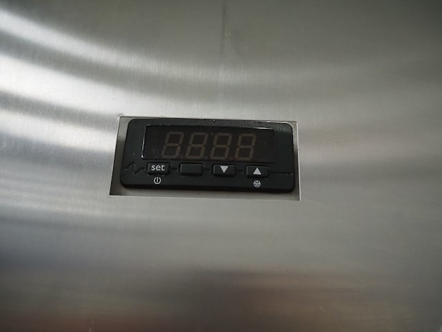 Gram - afbeelding 7 van  10