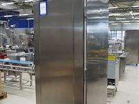 Gram - afbeelding 3 van  10