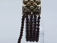 Granaten armband met gouden sluiting - afbeelding 1 van  13