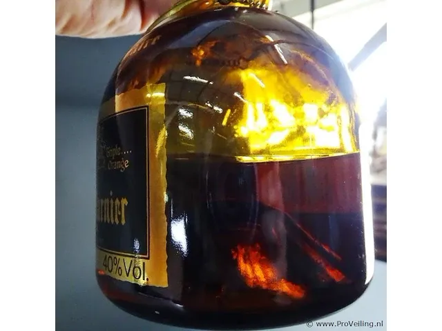 Grand marnier cuveè du centenaire 1827-1927 70cl - afbeelding 4 van  5