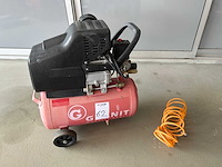 Granit luchtcompressor - afbeelding 1 van  3