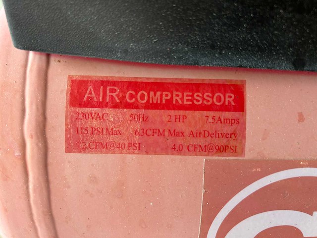 Granit luchtcompressor - afbeelding 2 van  3