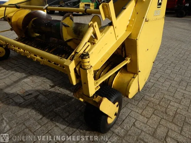 Gras pick-up hakselaar john deere, 630 - afbeelding 2 van  21