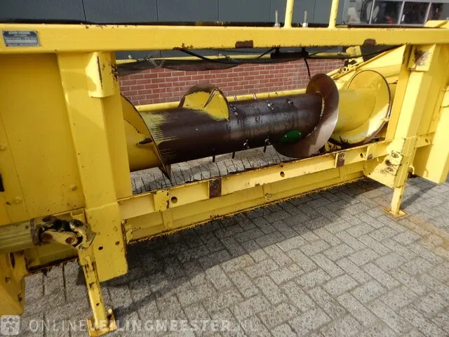 Gras pick-up hakselaar john deere, 630 - afbeelding 18 van  21