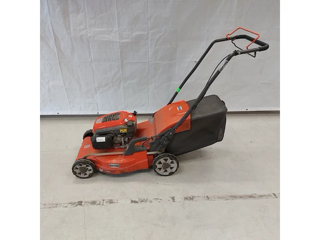 Grasmaaier - 530mm - benzine husqvarna, lc253s, bouwjaar 2023 - afbeelding 1 van  10
