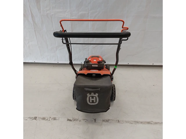 Grasmaaier - 530mm - benzine husqvarna, lc253s, bouwjaar 2023 - afbeelding 3 van  10