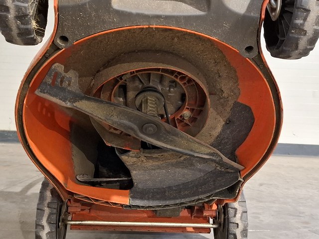 Grasmaaier 530mm benzine, husqvarna, lc253s, 2022 - afbeelding 3 van  12