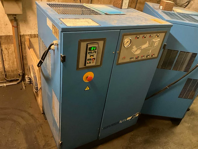 Grassair sfx1000.10m silent elektrische schroefcompressor 7.5 kw - afbeelding 1 van  7