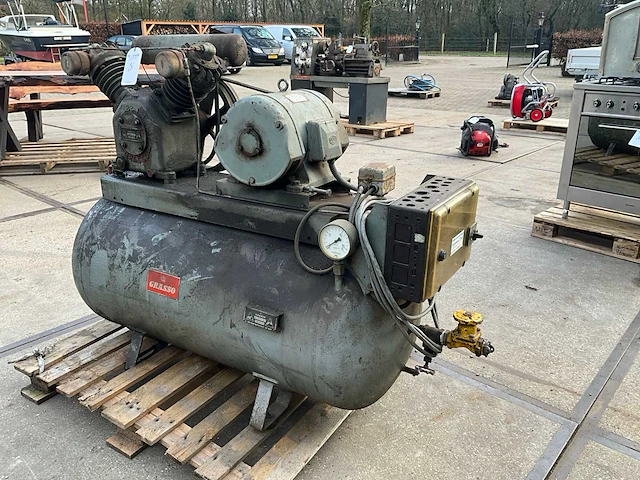 Grasso l820 zuigercompressor - afbeelding 2 van  9