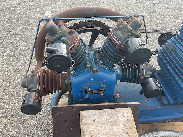 Grasso l840 zuigercompressor - afbeelding 6 van  11