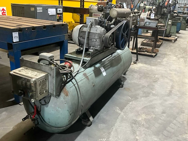 Grasso zuigercompressor - afbeelding 3 van  6