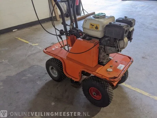 Graszodensnijder benassi, l300, bouwjaar 2013 - afbeelding 11 van  14