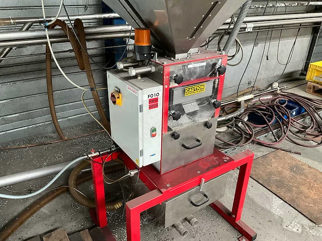 Gravimix fgb 2-3/0 meng- en doseermachine - afbeelding 9 van  14