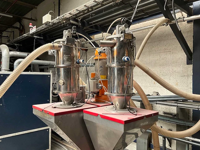 Gravimix fgb 2-3/0 meng- en doseermachine - afbeelding 10 van  11