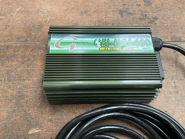 Graywacke gei-inv 400 nato power inverter - afbeelding 3 van  4