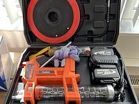 Grease gun, sanderz, 2x 18v 4ah, geel dwlt lijn, 2025 - afbeelding 1 van  1