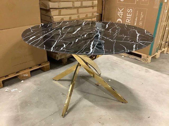 Great home eetkamertafel 130x130x76 cm - afbeelding 1 van  3