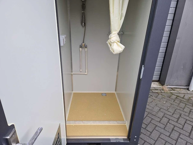 Greenland - 2025 - douche/toilet unit - sanitairunit - afbeelding 16 van  18
