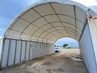 Greenland overkapping tussen 2 containers / container tent 40ft - afbeelding 1 van  4