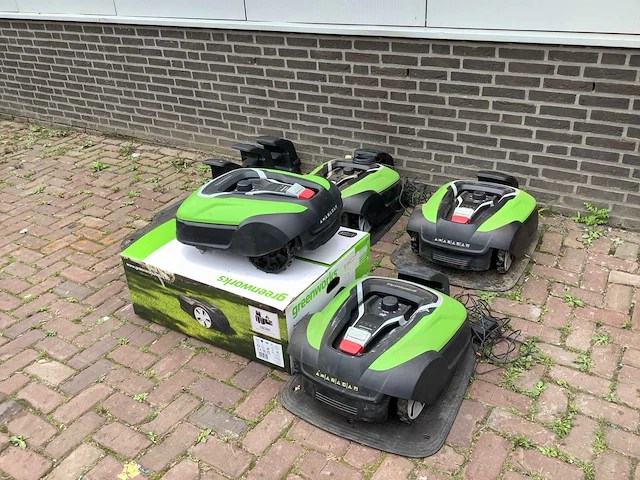 Greenway grl110/ optimo15 robotmaaier - afbeelding 1 van  7