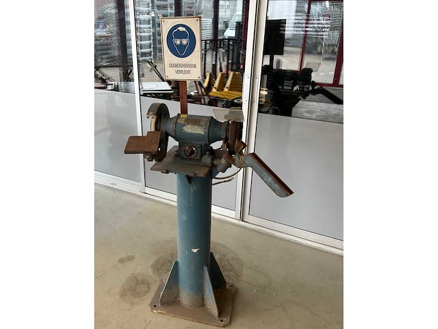 Greif dubbele slijpmachine op standaard 400v - afbeelding 1 van  4