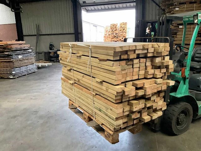 Grenen balk 150x8,5x4,5 cm (195x) - afbeelding 1 van  6