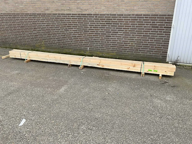 Grenen balk 500x10x4,5 cm (10x) - afbeelding 1 van  4