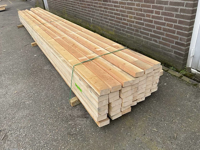 Grenen balk 570x10x4,8 cm (21x) - afbeelding 2 van  4