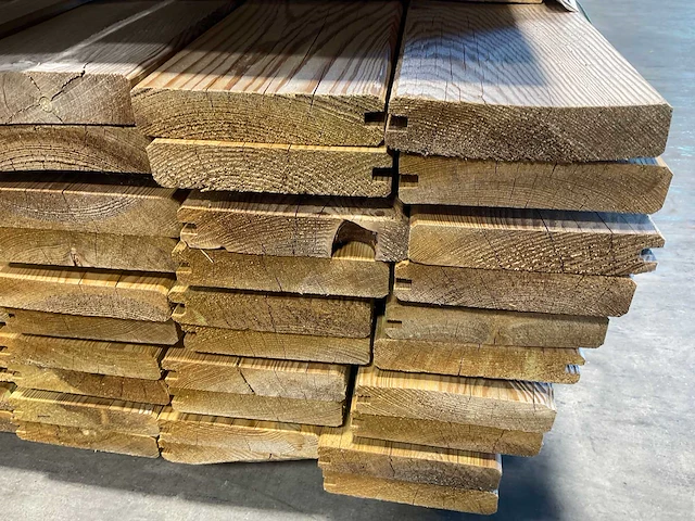 Grenen blokhutplank geïmpregneerd 200x13,5x2,8 cm (150x) - afbeelding 4 van  7