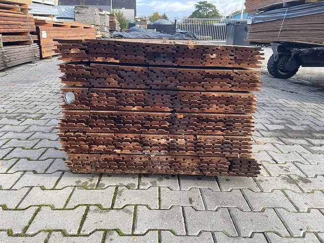 Grenen design profiel 5100x140x18mm (105x) - afbeelding 3 van  3