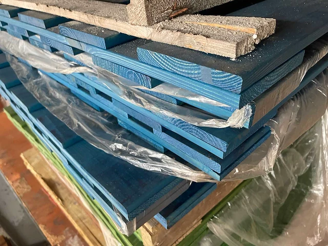 Grenen schuttingpanelen blauw gecoat 1800x1800mm (8x) - afbeelding 3 van  3