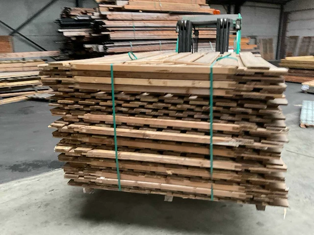 Grenen tuinscherm met trellis 21-planks 180x180 cm (20x) - afbeelding 14 van  14