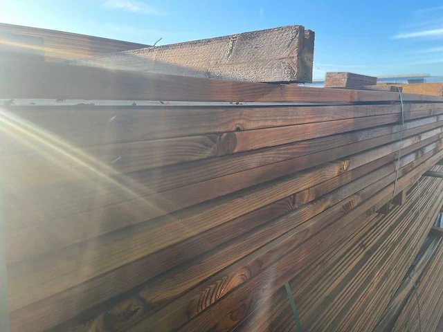Grenen vlonderplanken bruin geïmpregneerd 3000x145x28mm (72x) - afbeelding 2 van  3
