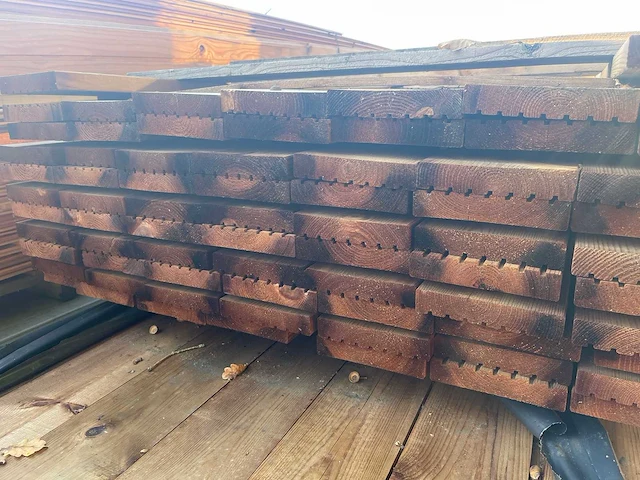Grenen vlonderplanken bruin geïmpregneerd 3000x145x28mm (72x) - afbeelding 3 van  3