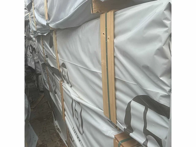Grenen zweeds rabat zwart gecoat 25x195mm, lengte 480cm (100x) - afbeelding 4 van  4