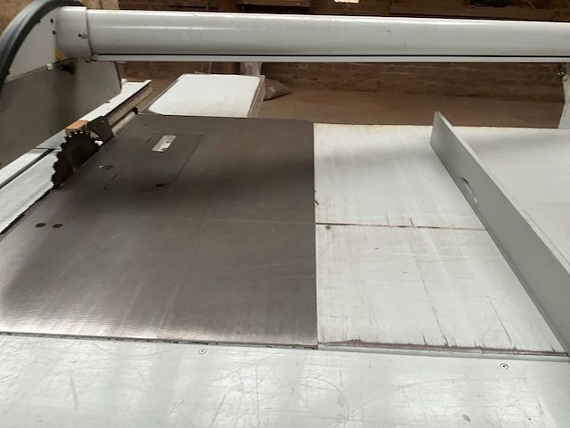 Griggio s.p.a tornado - paneelzaagmachine met afzuiginstallatie - afbeelding 4 van  21