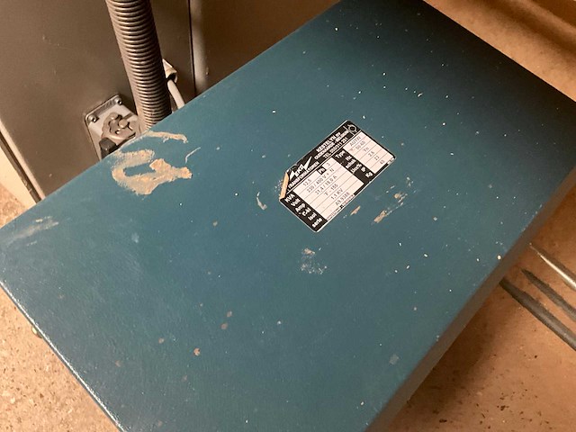 Griggio s.p.a tornado - paneelzaagmachine met afzuiginstallatie - afbeelding 6 van  21