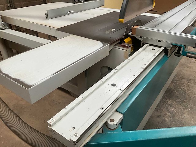 Griggio s.p.a tornado - paneelzaagmachine met afzuiginstallatie - afbeelding 8 van  21