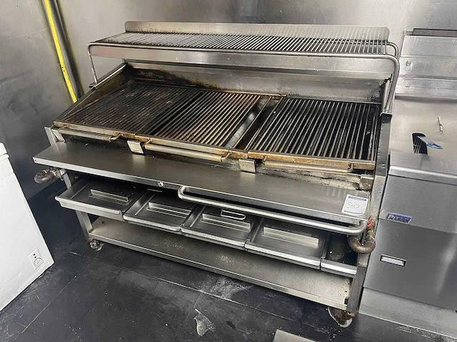 Grill - afbeelding 1 van  7