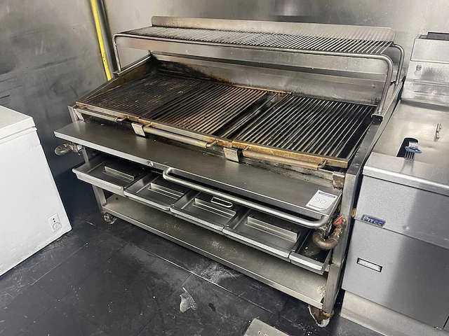 Grill - afbeelding 2 van  7