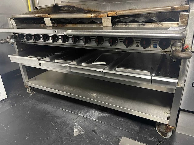 Grill - afbeelding 3 van  7