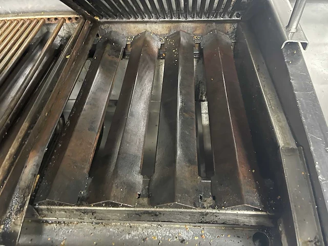 Grill - afbeelding 7 van  7