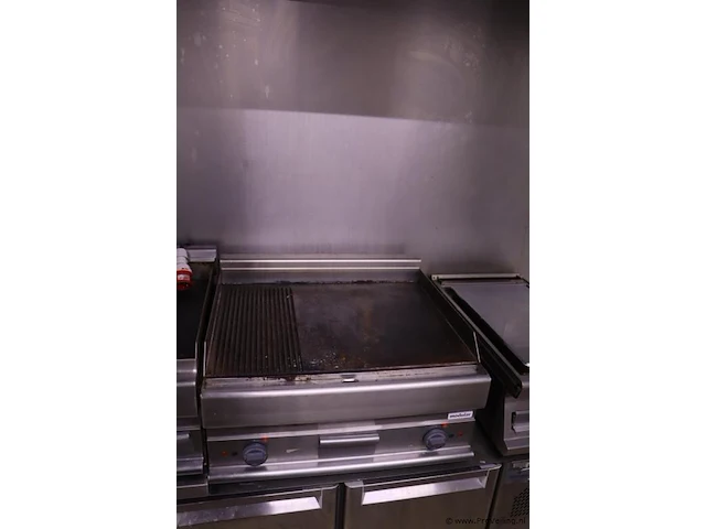 Grill/bakplaat, rvs - 70x70x40cm - afbeelding 2 van  3