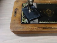 Grilzner naaimachine - afbeelding 3 van  4