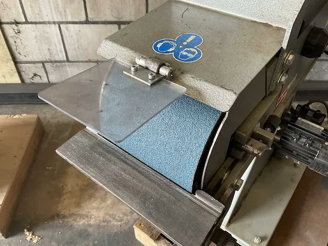 Grimax 150x-2000 bandschuurmachine - afbeelding 4 van  7