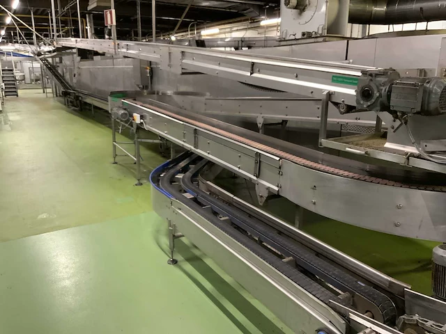 Gringhuis lift met transportband - afbeelding 9 van  31