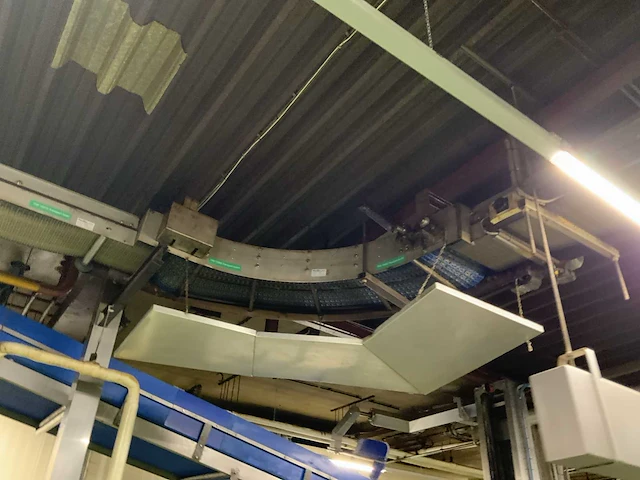 Gringhuis lift met transportband - afbeelding 17 van  31
