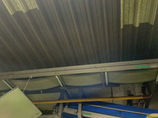 Gringhuis lift met transportband - afbeelding 18 van  31