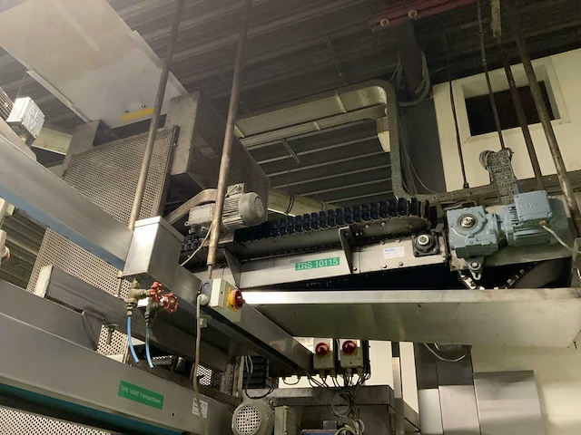 Gringhuis lift met transportband - afbeelding 23 van  31