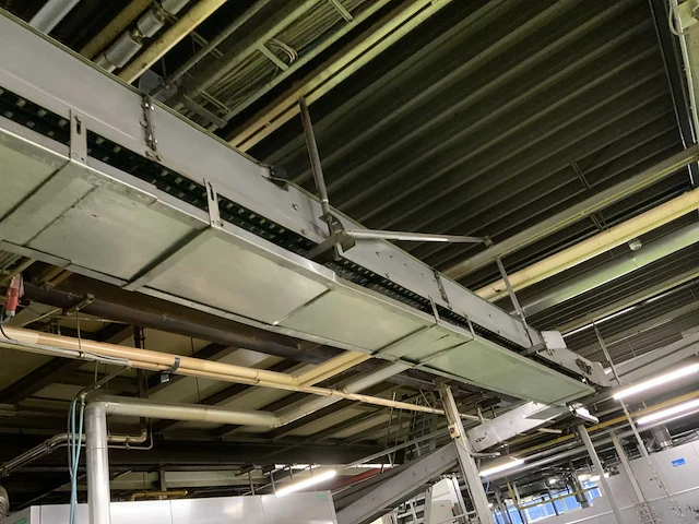 Gringhuis lift met transportband - afbeelding 30 van  31